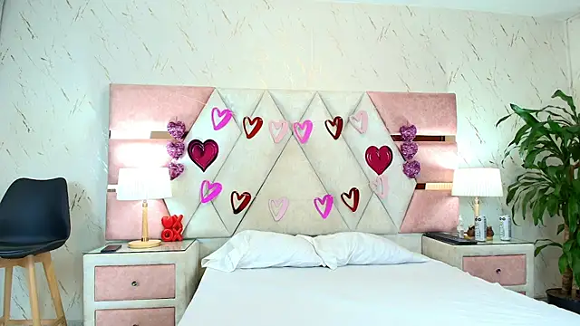 Snapshot of Zoelucas chatting on September 29, 2025, 7:08 pm Zoelucas online show from September 29, 2025, 7:08 pm