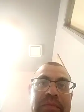 Crossedsissy online show from April 2, 2026, 12:18 am