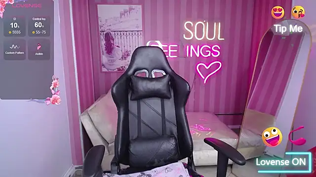  Evoni b online show from September 13, 2025, 7:58 pm