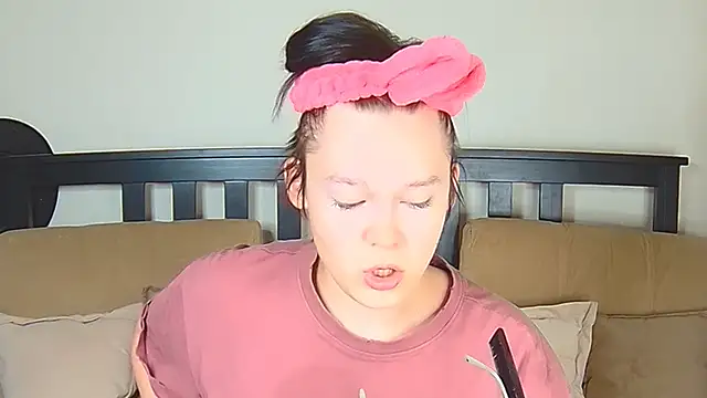 Derek Carter online show from November 25, 2025, 12:27 pm