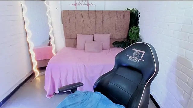 juanita tay online show from January 5, 2026, 5:27 pm