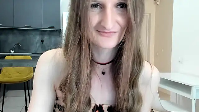 Kitty Player online show from November 9, 2025, 8:29 am