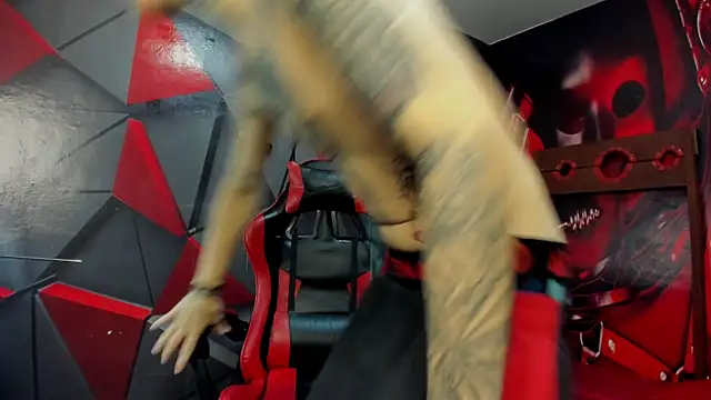 StraightBoy Nick online show from October 30, 2025, 12:42 am