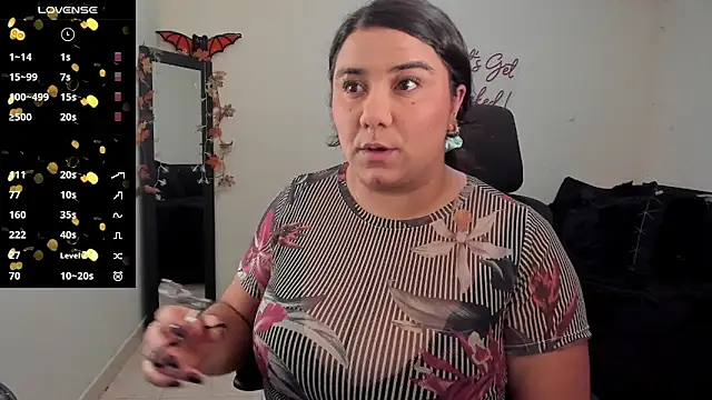 MariamCastiblanco online show from October 7, 2025, 2:01 am