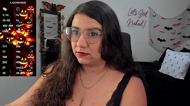 MariamCastiblanco online show from October 10, 2025, 12:00 am