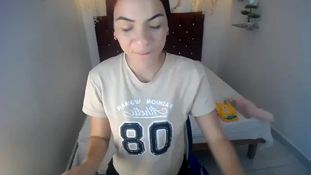 wild couple sex 69 online show from April 10, 2026, 1:40 pm