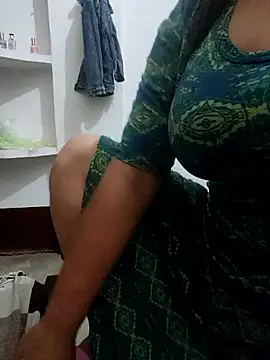 Snapshot of hot_grieal1 chatting on November 16, 2025, 6:23 pm hot grieal1 online show from November 16, 2025, 6:23 pm