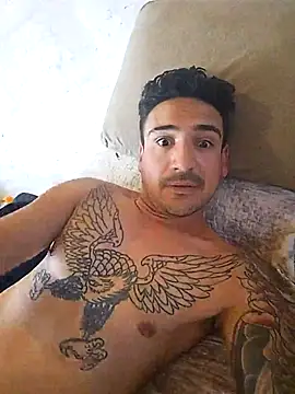 bigandstrong2217 online show from September 26, 2025, 3:52 pm