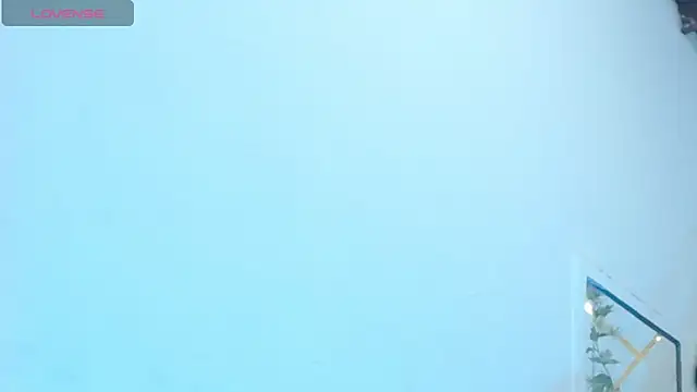 IvyShine7 online show from November 15, 2025, 7:07 pm