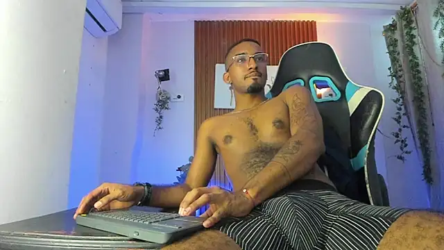 Darwin mayo online show from March 31, 2026, 5:48 pm