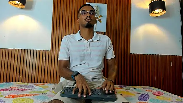 Darwin mayo online show from January 14, 2026, 5:27 pm