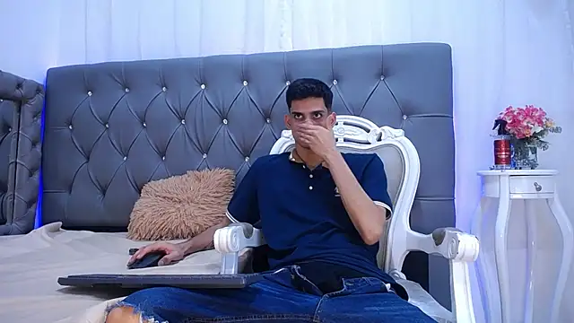 Sebalexis7 online show from October 31, 2025, 3:47 am