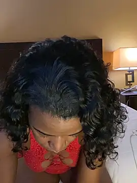 StaciDiamond online show from October 9, 2025, 8:26 am