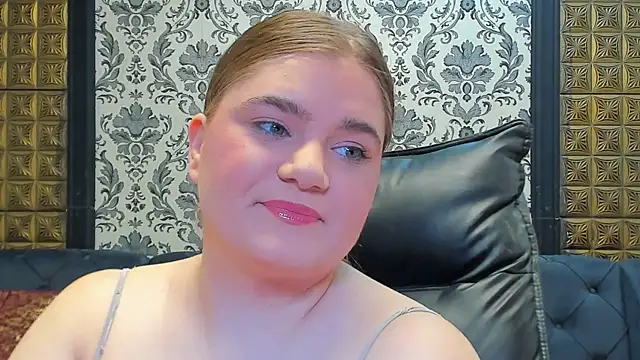 LissaBigTitts online show from December 20, 2025, 5:27 pm