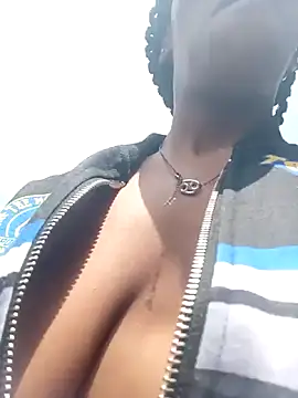 GoldSnowXxX online show from September 30, 2025, 9:37 am