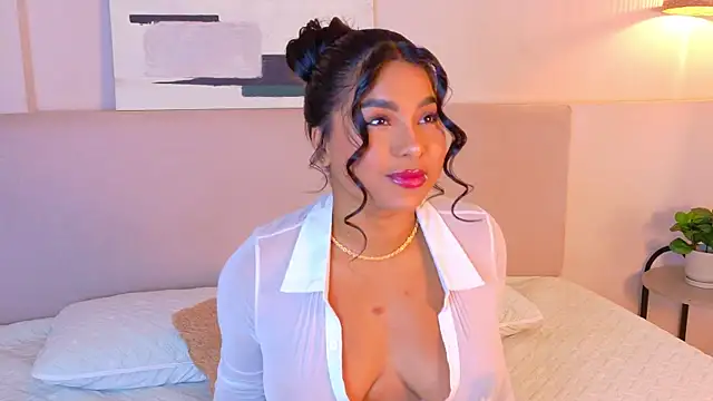 LanaRozz online show from April 8, 2026, 7:37 pm