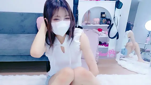 Snapshot of -Nyanko-chan- chatting on June 3, 2026, 9:08 pm -Nyanko-chan- online show from June 3, 2026, 9:08 pm