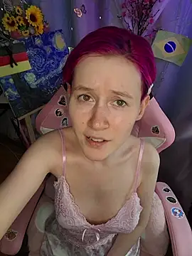 Fuzzy Unicorn online show from July 17, 2026, 11:29 am