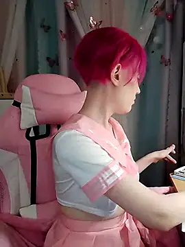 Fuzzy Unicorn online show from November 13, 2025, 7:29 pm