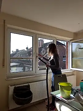 Snapshot of HotWifeLyn68 chatting on March 21, 2026, 10:20 am HotWifeLyn68 online show from March 21, 2026, 10:20 am