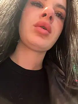 Snapshot of MiraReach chatting on September 23, 2025, 3:13 am MiraReach online show from September 23, 2025, 3:13 am