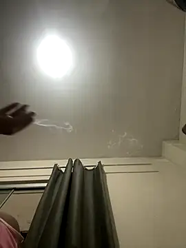 DiamanteNegro- online show from September 24, 2025, 9:54 pm