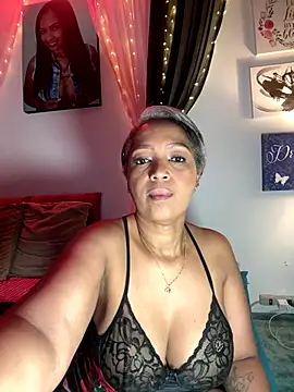 skarlleth 11 online show from December 16, 2025, 3:27 pm