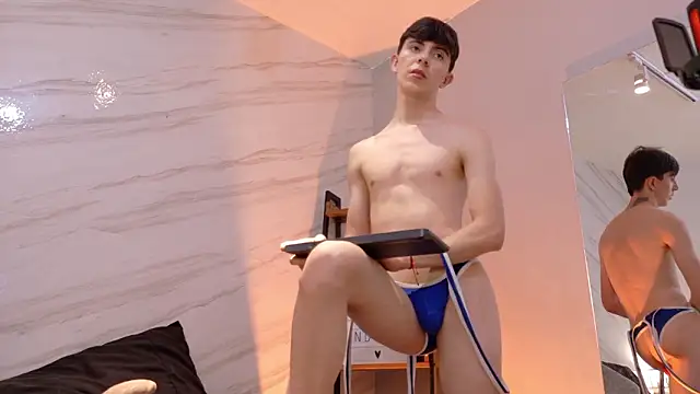 mathias saenz online show from February 18, 2026, 7:32 pm