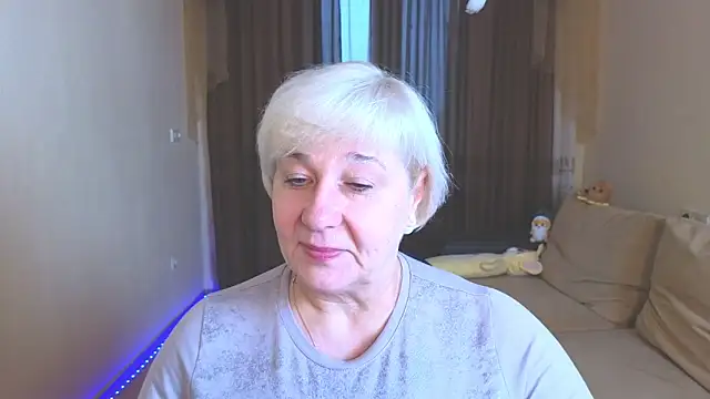 Milana Milky online show from November 13, 2025, 5:22 am