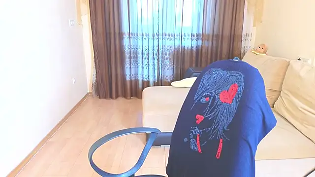 Milana Milky online show from November 16, 2025, 6:18 am