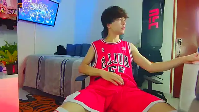 Tonerii online show from October 7, 2025, 1:28 am