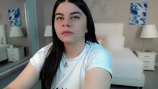 Snapshot of maddissonivanova chatting on February 27, 2026, 7:03 pm maddissonivanova online show from February 27, 2026, 7:03 pm