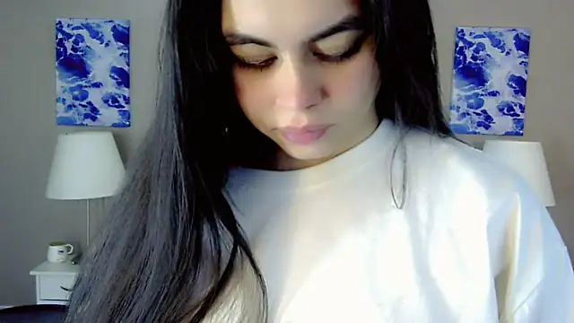 maddissonivanova online show from September 22, 2025, 7:09 pm