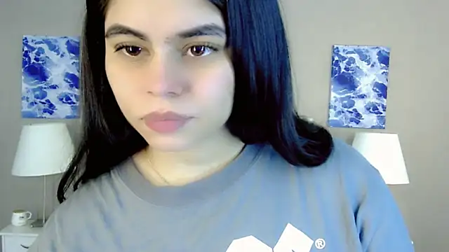 maddissonivanova online show from October 8, 2025, 7:14 pm