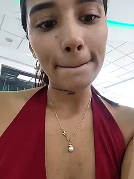 Lorena Mcfly online show from September 19, 2025, 1:48 pm