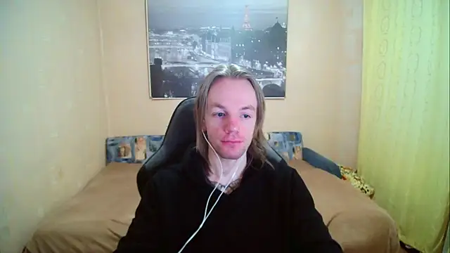 AdamDickens online show from September 19, 2025, 5:17 pm