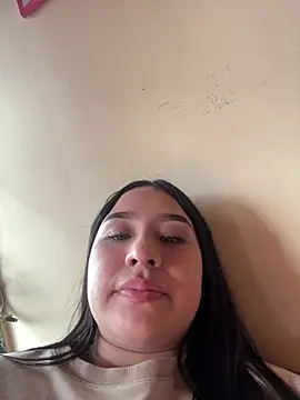 Snapshot of BELLAALEJA chatting on April 26, 2026, 6:38 pm BELLAALEJA online show from April 26, 2026, 6:38 pm