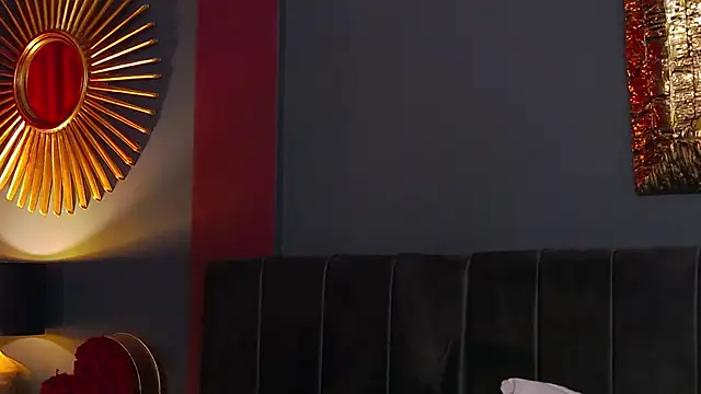 VickiSpice online show from February 22, 2026, 7:37 pm