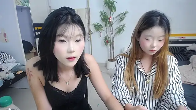 Snapshot of Babygirls523 chatting on September 27, 2025, 4:46 pm Babygirls523 online show from September 27, 2025, 4:46 pm