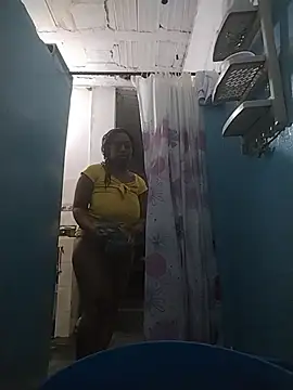 Snapshot of ebony-aston_eilin chatting on February 17, 2026, 2:58 pm ebony-aston eilin online show from February 17, 2026, 2:58 pm