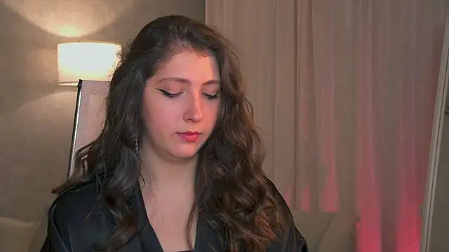 Mary Miiller online show from September 10, 2025, 9:41 am