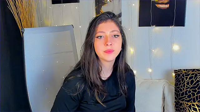 Mary Miiller online show from September 19, 2025, 9:46 am