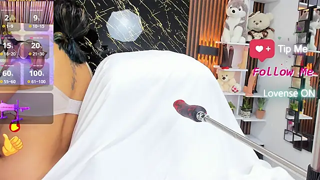 emma liz2 online show from November 20, 2025, 11:55 am