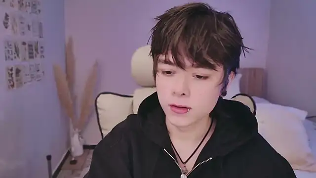 PaulTexx online show from November 2, 2025, 6:57 pm