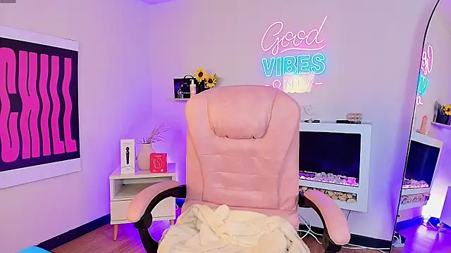 Alice Vixen online show from March 26, 2026, 12:14 pm