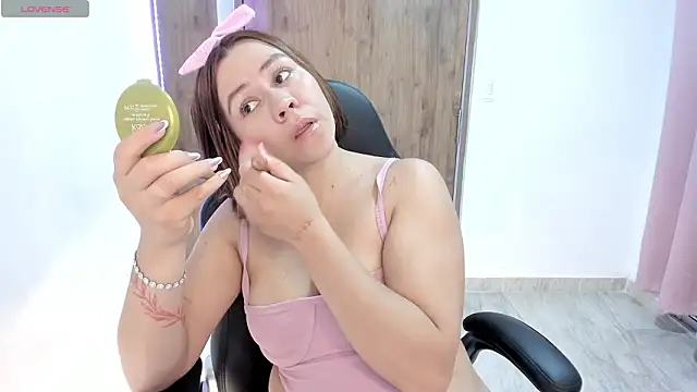 Brandy priscot online show from February 1, 2026, 5:22 pm