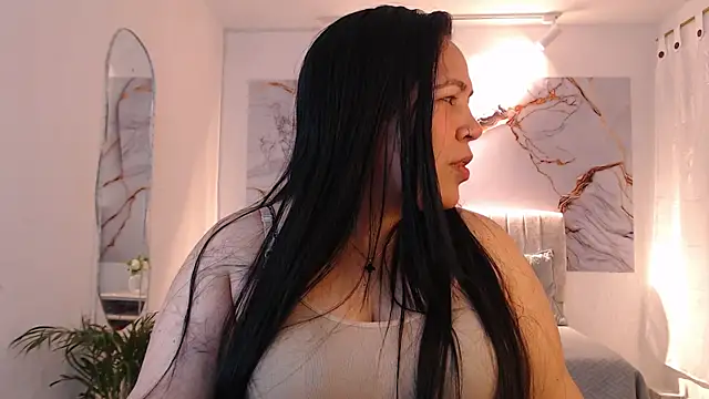 Ashley Grahaam online show from November 21, 2025, 1:48 am