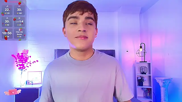 Snapshot of Lucass_love chatting on May 18, 2026, 5:40 pm Lucass love online show from May 18, 2026, 5:40 pm