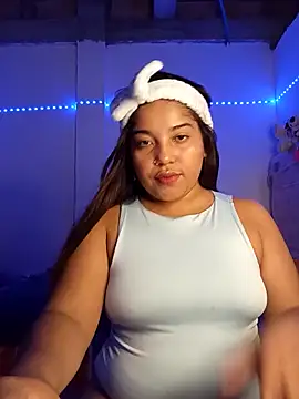 Snapshot of angelHeath13 chatting on October 19, 2025, 6:27 am angelHeath13 online show from October 19, 2025, 6:27 am