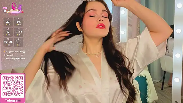 ShyEmma  online show from September 24, 2025, 12:07 am